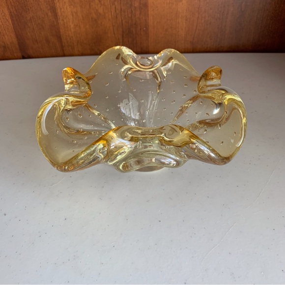 Vintage Murano Glass Yellow/Gold Folded Bowl Controlled Bubbles - Picture 4 of 4